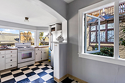 QUEEN ANNE CRAFTSMAN